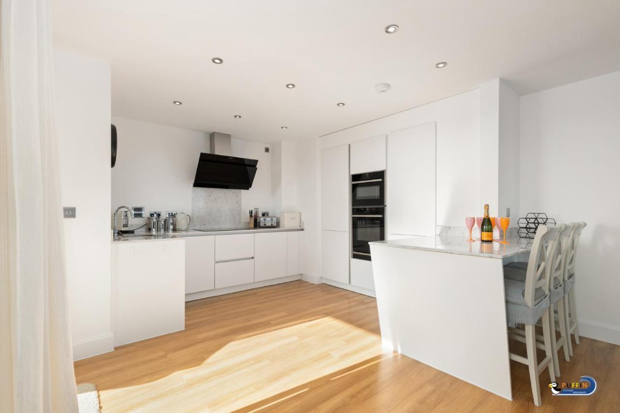 Apartment 8 Waterstone House - Luxury Apartment, Sea Views, Pet Friendly Tenby Exterior foto