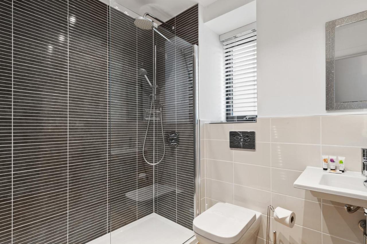 Apartment 8 Waterstone House - Luxury Apartment, Sea Views, Pet Friendly Tenby Exterior foto